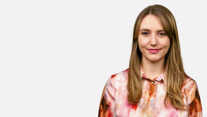 Portrait graphic on a red background with the text “Member Spotlight” and the Institute of Internal Communication logo. A woman with long brown hair.
