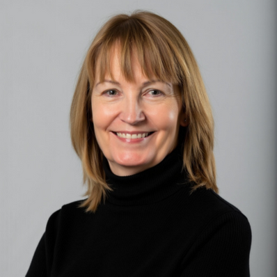 Caroline Waddams FIIC