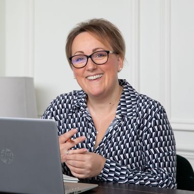 Jo  Hall